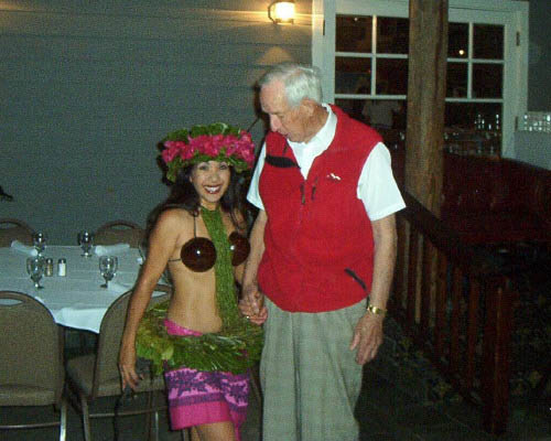 hula02